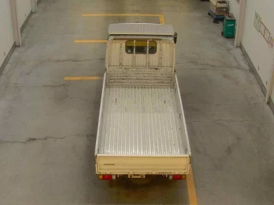 Mazda TITAN  с аукциона в Японии