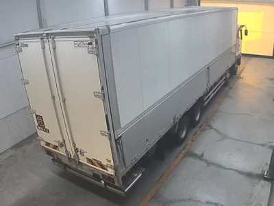 Mitsubishi FUSO TRUCK  с аукциона в Японии