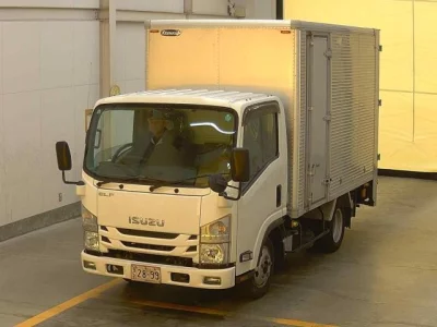 Isuzu ELF