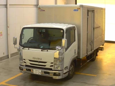 Isuzu ELF