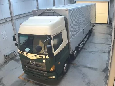 Hino TRUCK