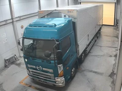Hino TRUCK