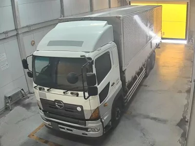 Hino TRUCK