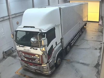 Isuzu TRUCK  с аукциона в Японии