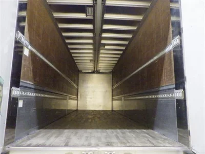 Isuzu TRUCK  с аукциона в Японии