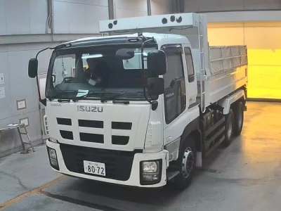 Isuzu TRUCK  с аукциона в Японии