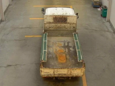 Toyota DYNA  с аукциона в Японии