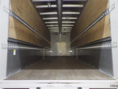 Mitsubishi FUSO TRUCK  с аукциона в Японии