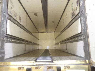 Mitsubishi FUSO TRUCK  с аукциона в Японии