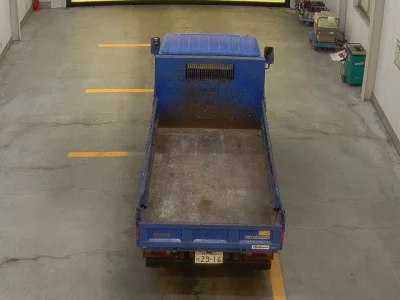 Mazda TITAN  с аукциона в Японии