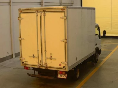 Mazda TITAN  с аукциона в Японии