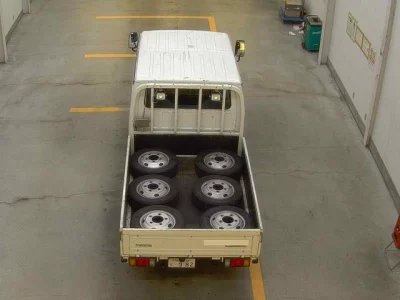 Mazda TITAN  с аукциона в Японии