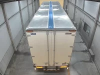 Isuzu TRUCK лот № 2525 оценка 4  с аукциона в Японии 2