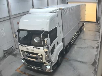 Isuzu TRUCK