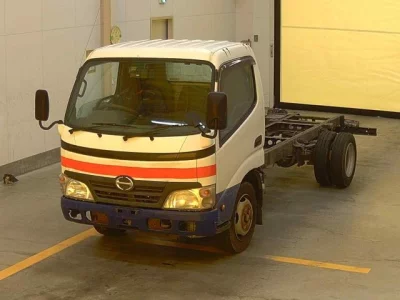 Hino DUTRO  с аукциона в Японии