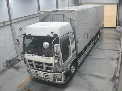 Isuzu TRUCK