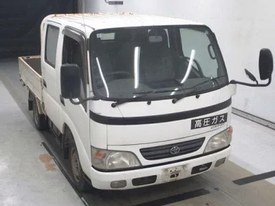 Toyota DYNA  с аукциона в Японии