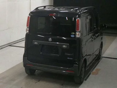 Suzuki SPACIA GEAR  с аукциона в Японии