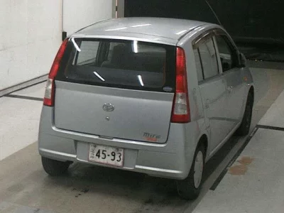 Daihatsu MIRA