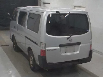 Nissan CARAVAN VAN  с аукциона в Японии
