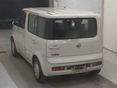 Nissan CUBE  с аукциона в Японии
