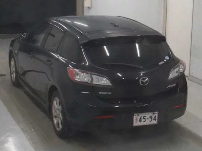 Mazda AXELA  с аукциона в Японии