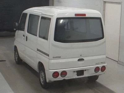 Nissan CLIPPER VAN