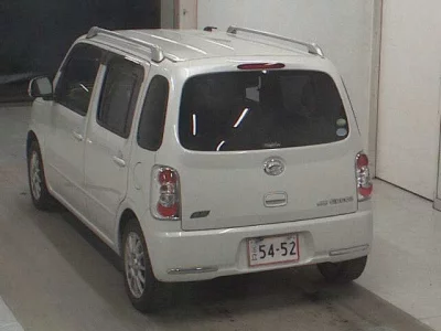Daihatsu MIRA