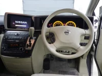 Nissan ELGRAND лот № 8524 оценка 3.5  с аукциона в Японии 4