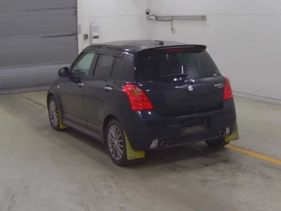Suzuki SWIFT  с аукциона в Японии