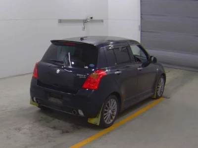 Suzuki SWIFT  с аукциона в Японии