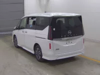 Nissan SERENA лот № 28 оценка 3.5  с аукциона в Японии 1