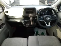 Nissan DAYZ лот № 4741 оценка 3  с аукциона в Японии 4