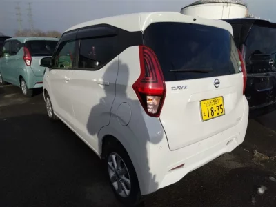 Nissan DAYZ  с аукциона в Японии