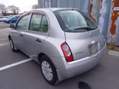 Nissan MARCH  с аукциона в Японии