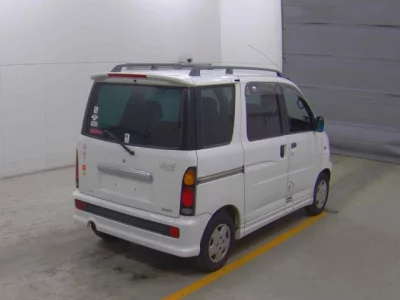Daihatsu Atrai Wagon  с аукциона в Японии