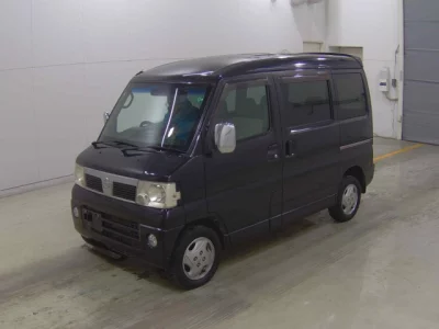 Nissan CLIPPER RIO  с аукциона в Японии