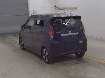 Nissan DAYZ  с аукциона в Японии