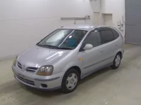 Nissan TINO лот № 7012 оценка 4  с аукциона в Японии 2