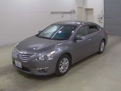 Nissan TEANA