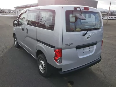 Nissan NV200