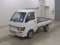 Daihatsu HIJET TRUCK лот № 3331 оценка R  с аукциона в Японии 2