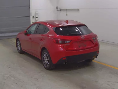 Mazda AXELA  с аукциона в Японии
