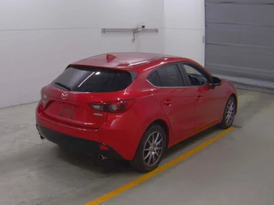 Mazda AXELA  с аукциона в Японии