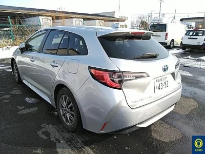 Toyota COROLLA TOURING  с аукциона в Японии