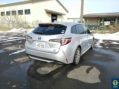 Toyota COROLLA TOURING  с аукциона в Японии