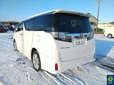 Toyota VELLFIRE  с аукциона в Японии