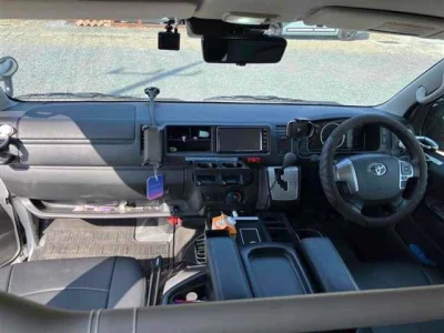 Toyota HIACE VAN  с аукциона в Японии