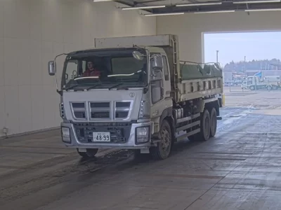 Isuzu GIGA  с аукциона в Японии