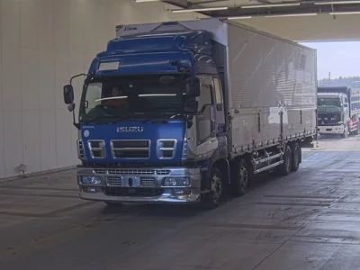 Isuzu GIGA